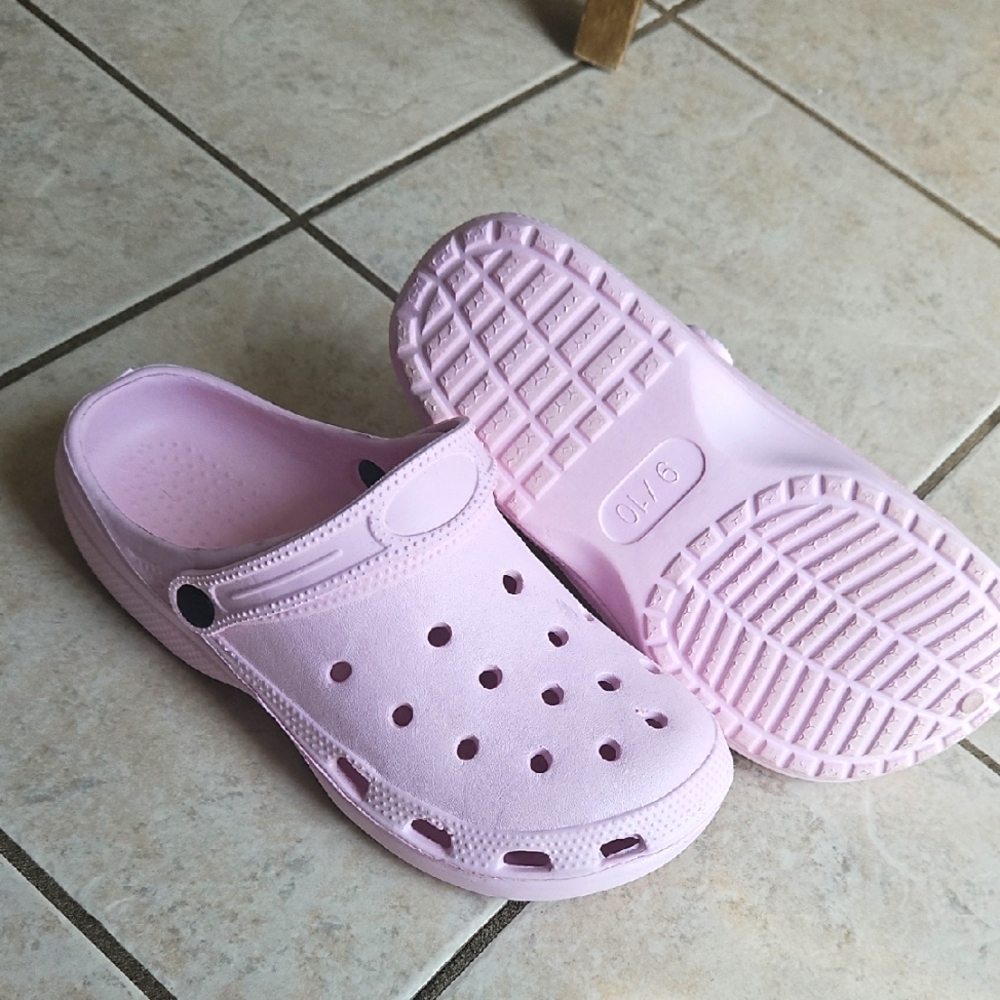LAST DAY $$$ $$$ Light Pink Slip On Comfort Mules Sz.9-10